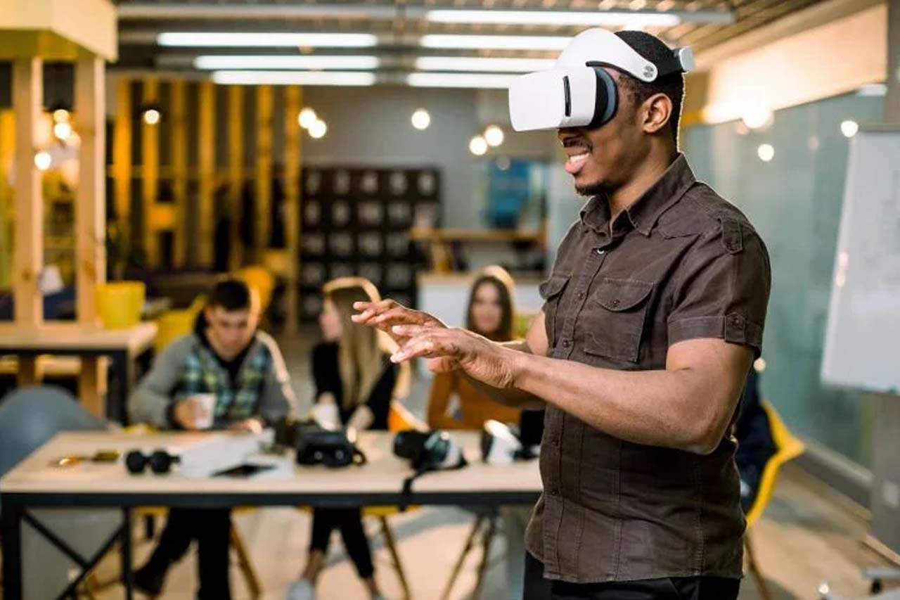 Diploma in AR & VR Design